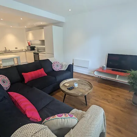 Luxury Harrogate City Centre Apartment With Free Parking Exterior photo